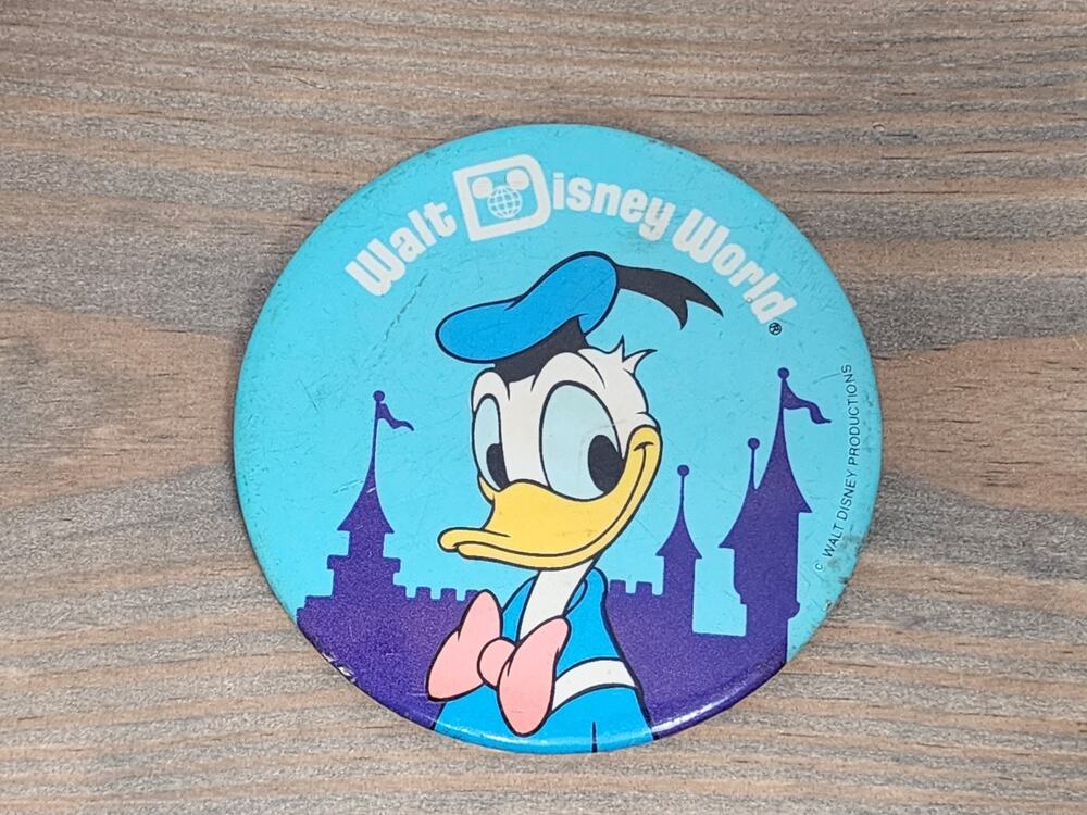 Vintage Walt Disney World Button Pin WDP Productions Donald Duck 3"